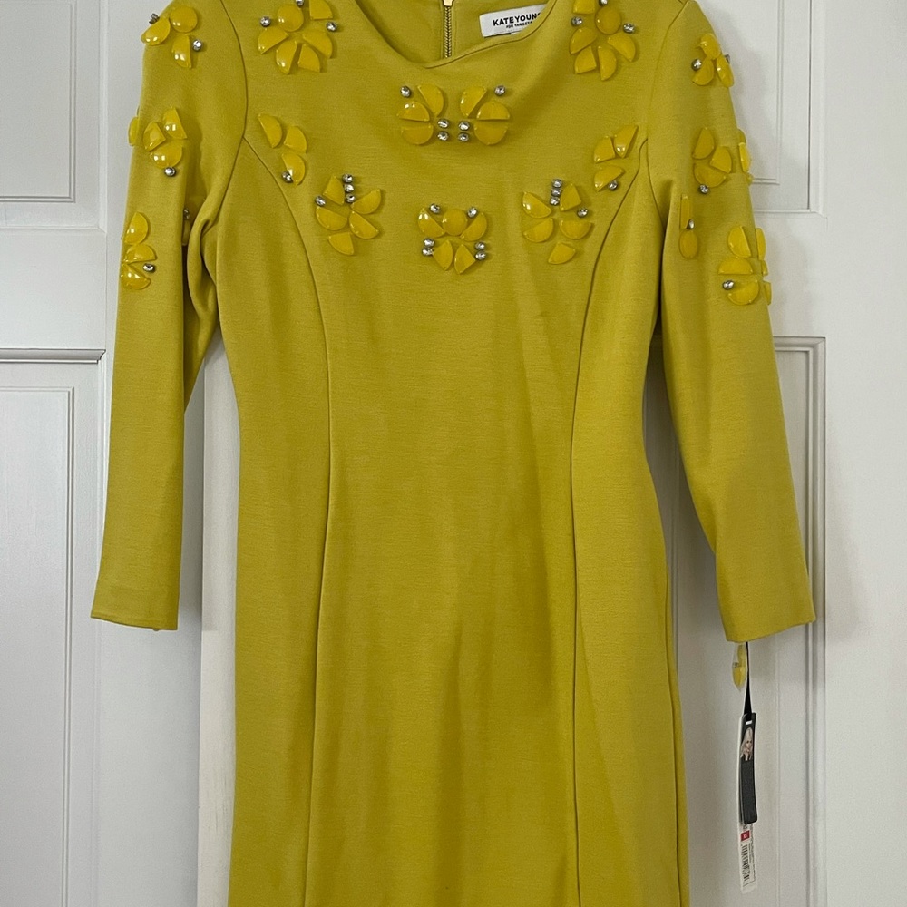 Kate Young for Target !!! Beautiful dress, Brand New, Tags still on. Comfy !